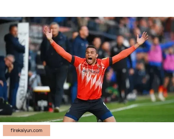 英超新晋球队卢顿迎来英冠冠军，备受期待的表现引发关注。